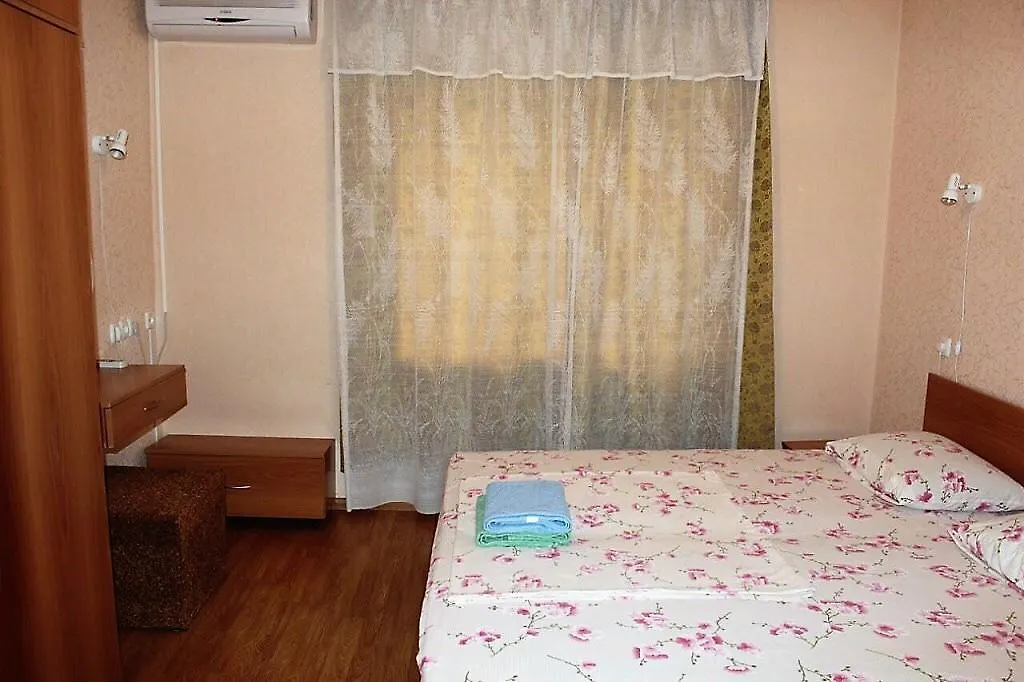 Ekonom V Tsentre Kieva Apartamento Kiev
